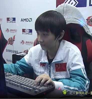 少年成为队伍大腿 兮夜已是LPL老牌中单