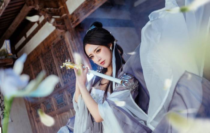 天刀移花人物爆料官方设定之副总管萧曼声